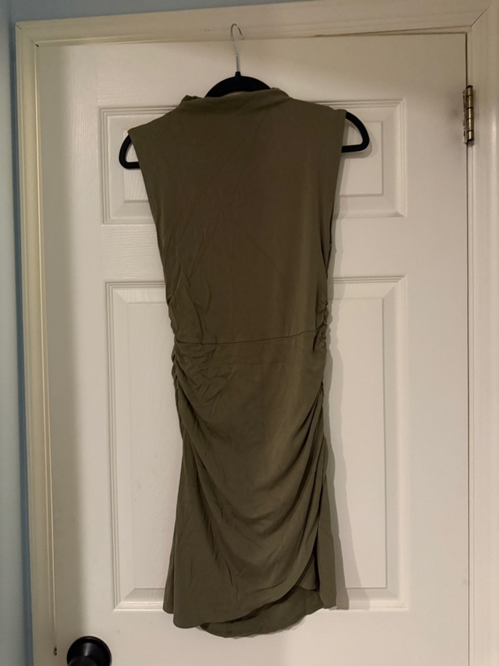 Wilfred Olive Sleeveless Ruched Midi Dress